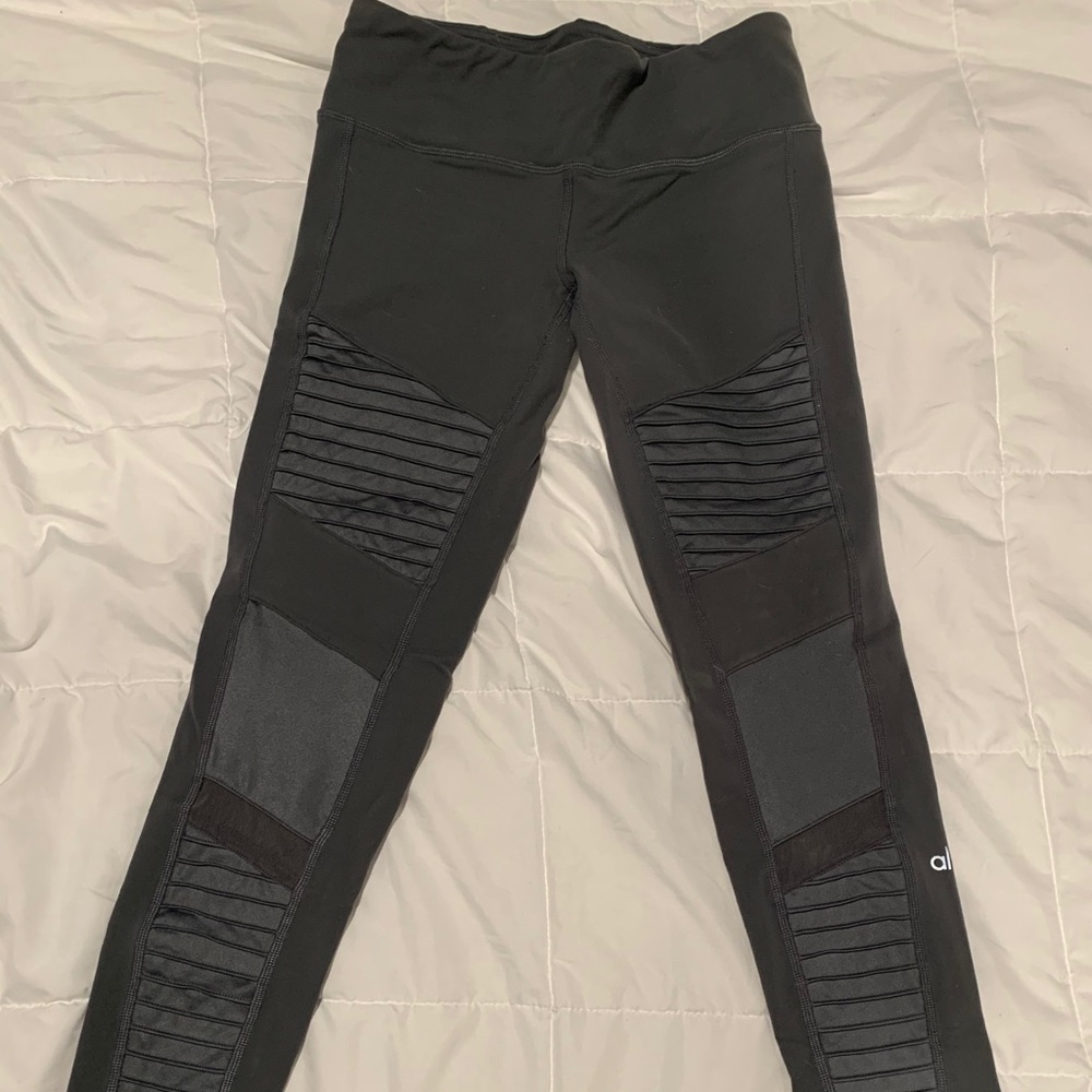 Alo Moto Leggings